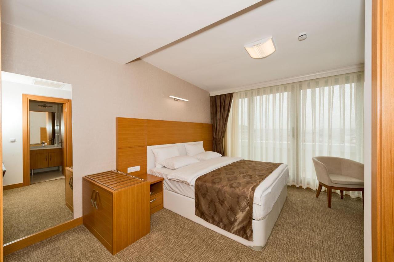 Mien W Suites Istanbul Exterior foto