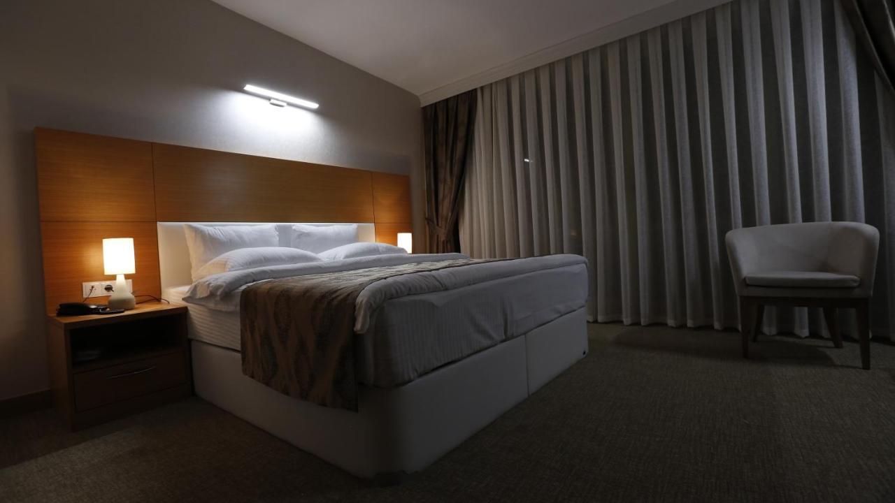 Mien W Suites Istanbul Exterior foto